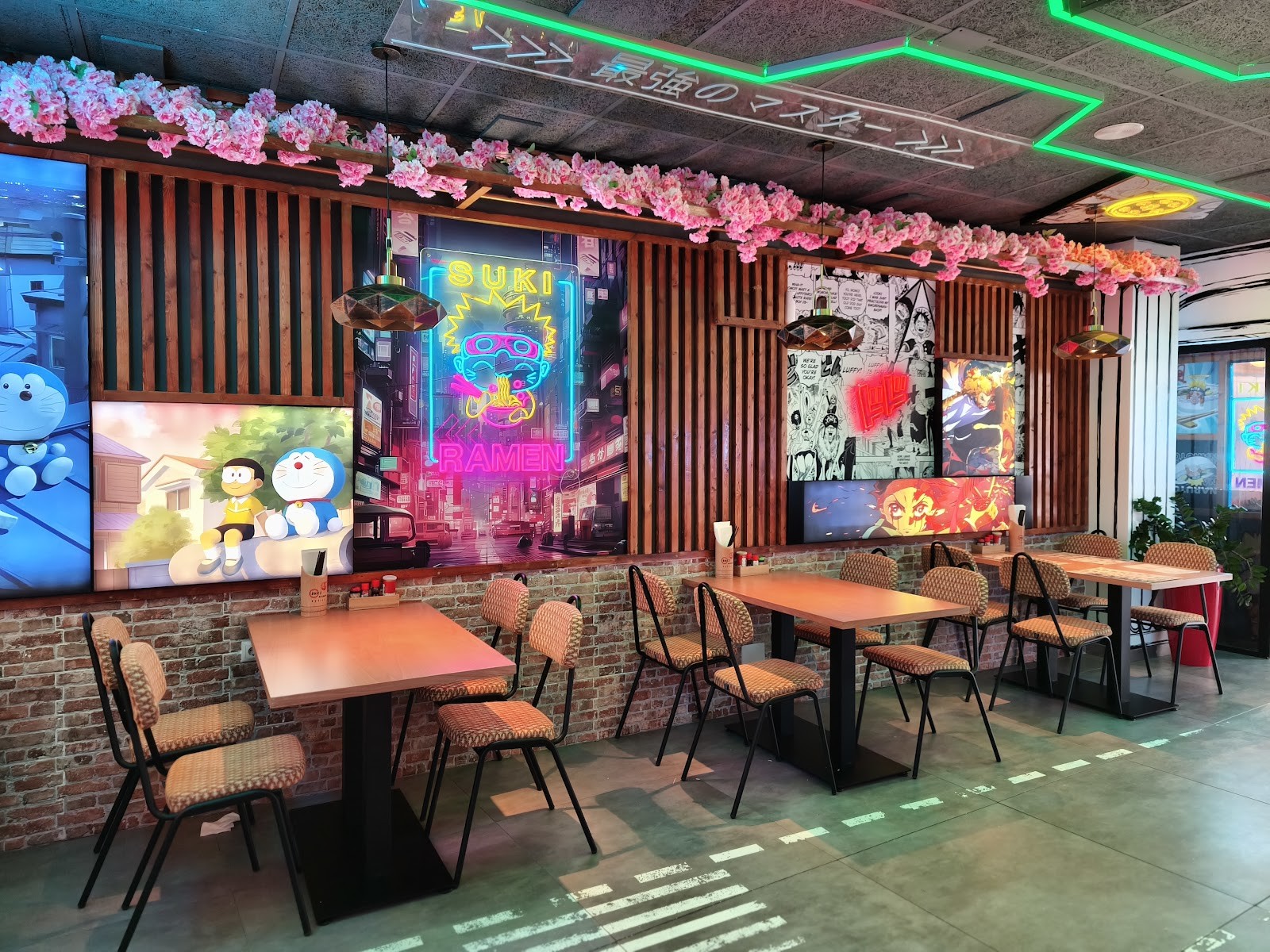 SUKI RAMEN: the place