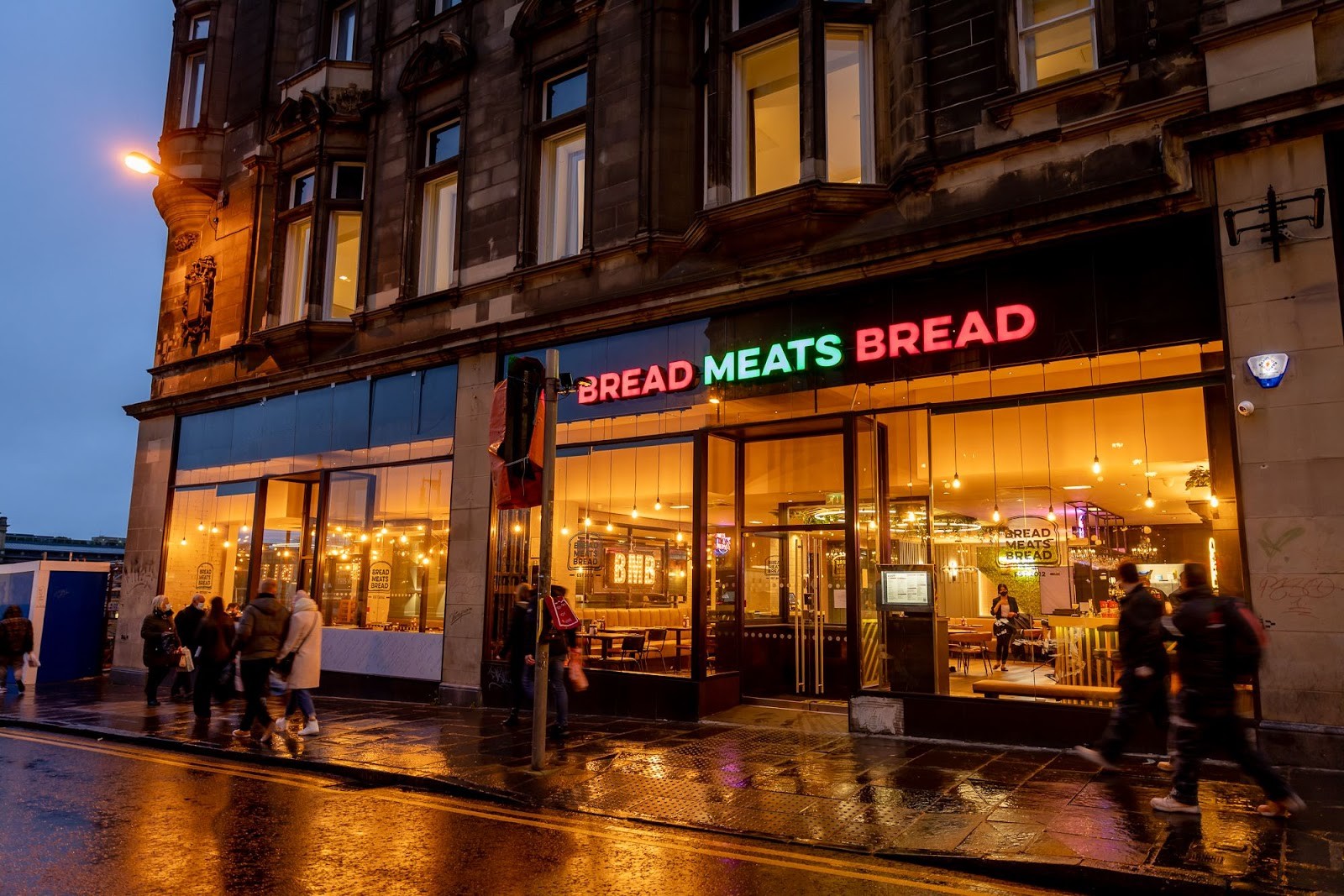 Bread Meats Bread Fort Kinnaird: the place