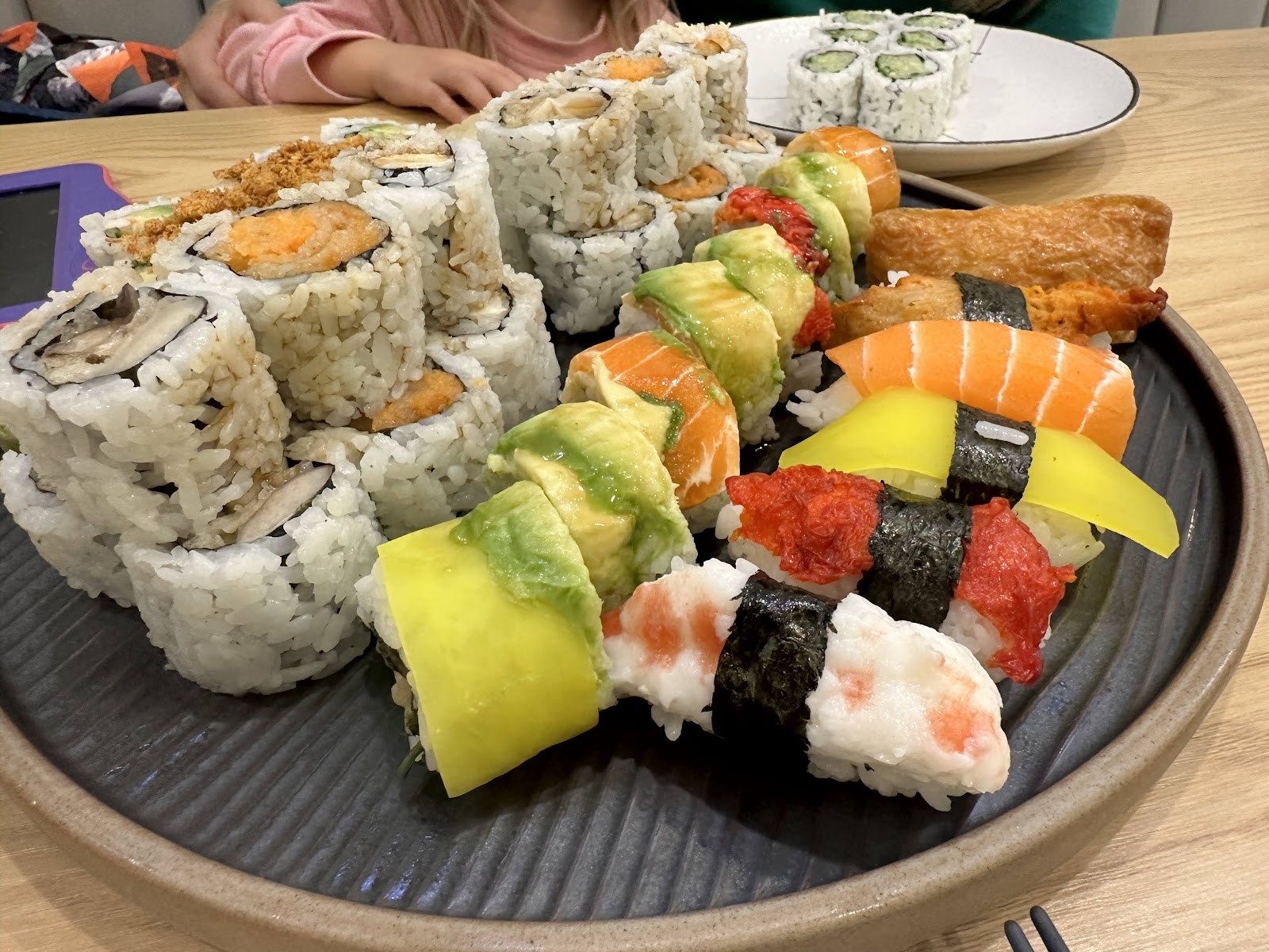 Tenon Vegan Sushi: food & drinks