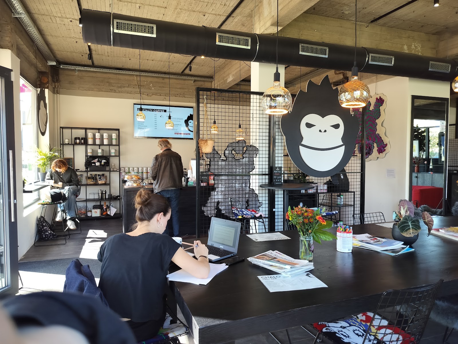 Chalo Atelier.Chai Bar.Gallery: the place