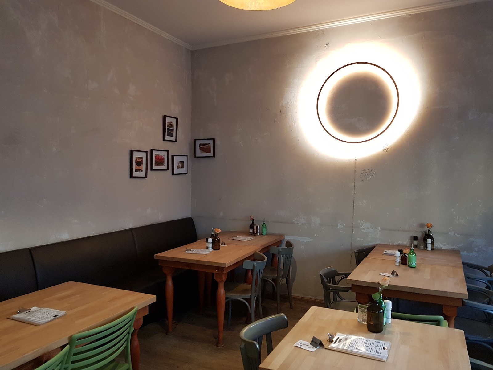 Café Bo: the place