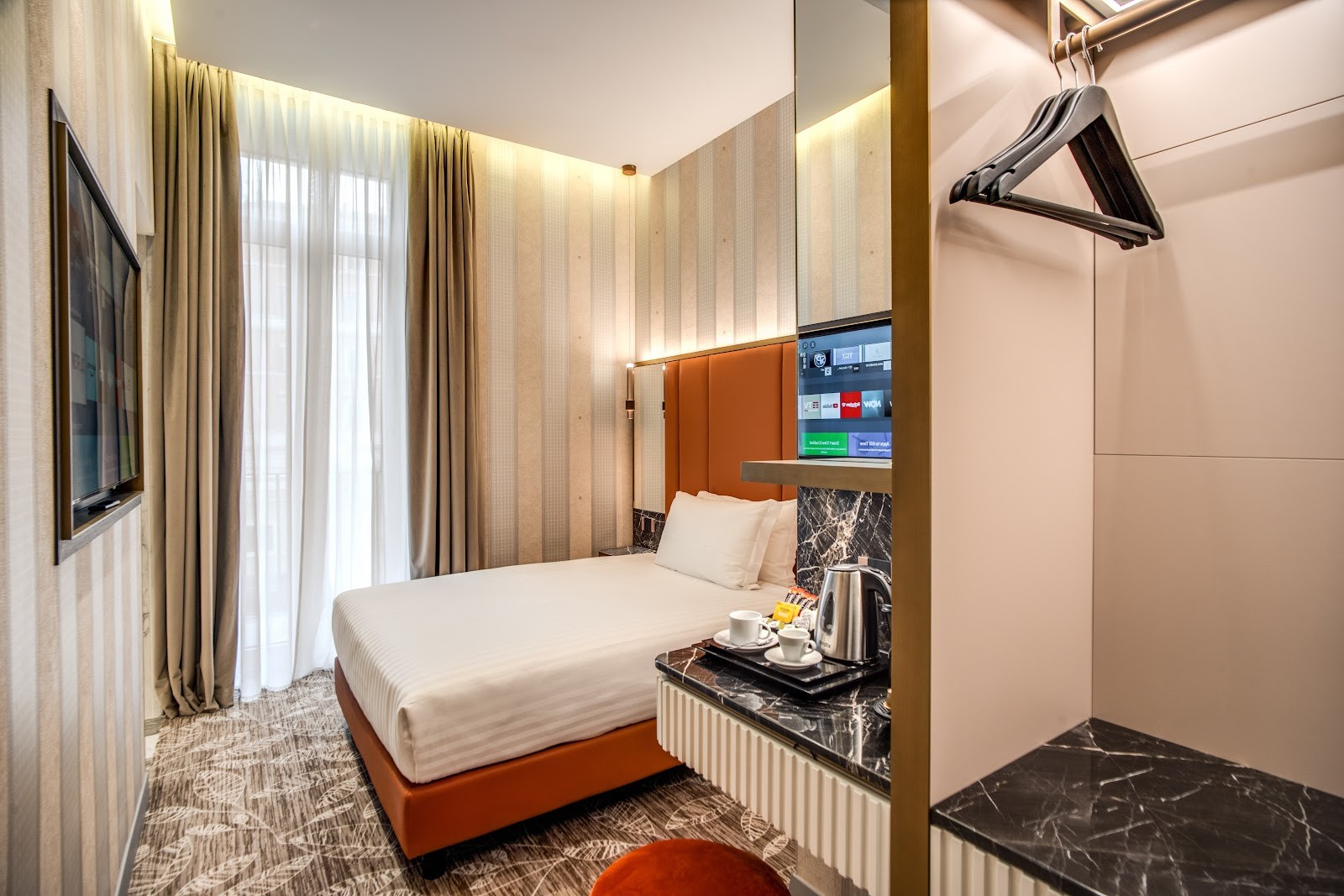 CC Palace Hotel Roma: the place