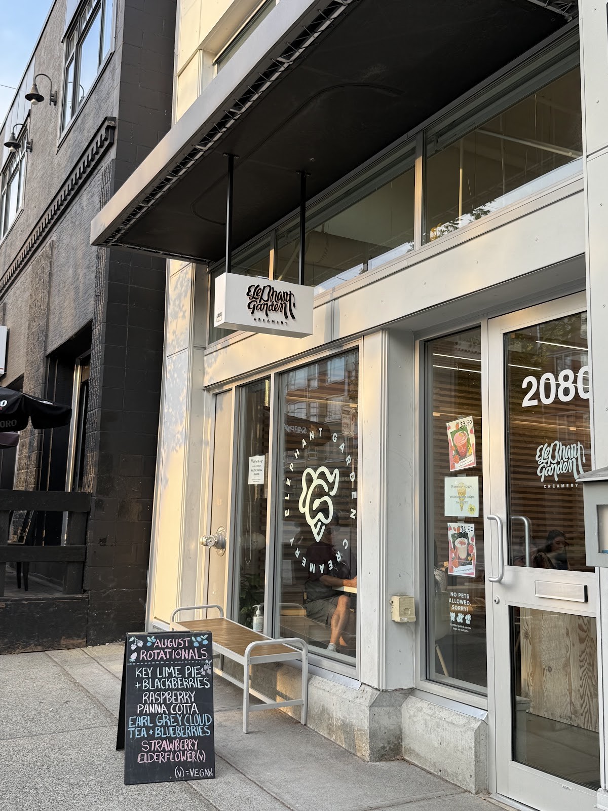 Elephant Garden Creamery: the place