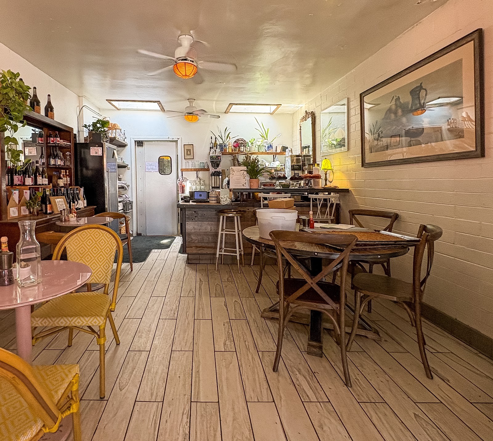 Little Lion Cafe: the place