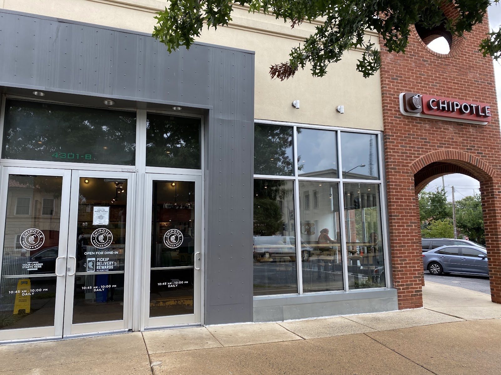 Chipotle - 4301 Wisconsin Ave: the place