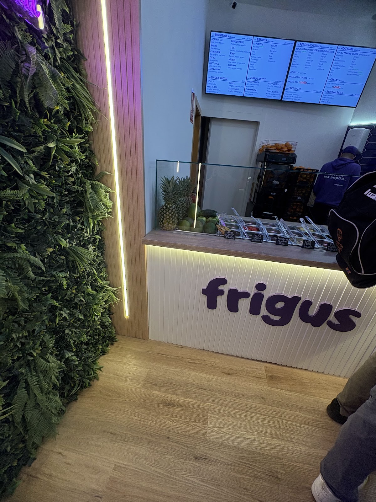 Frigus – Smoothies, Zumos Naturales, Açaí & Gofres en Valencia: the place