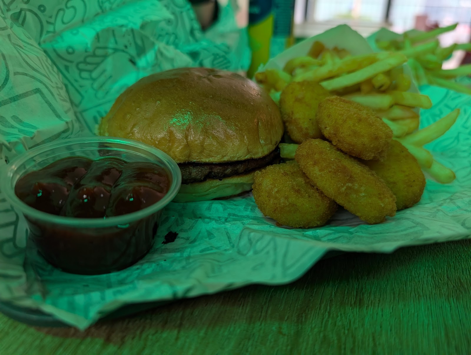VeBurger - Wapping Wharf: food & drinks