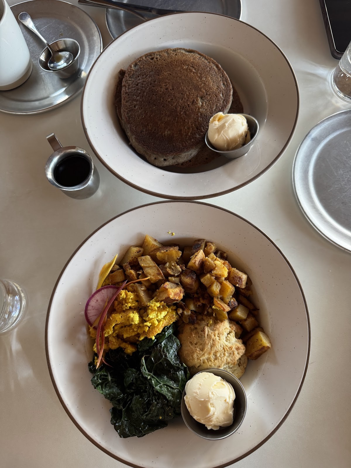 Donna Jean: food & drinks