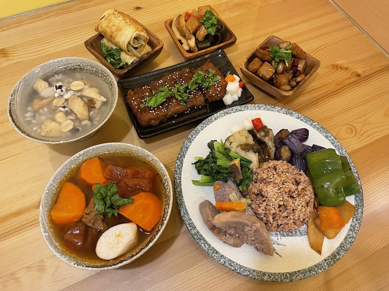 Sanfu Vegetarian Delights - 三福好味素食: photo