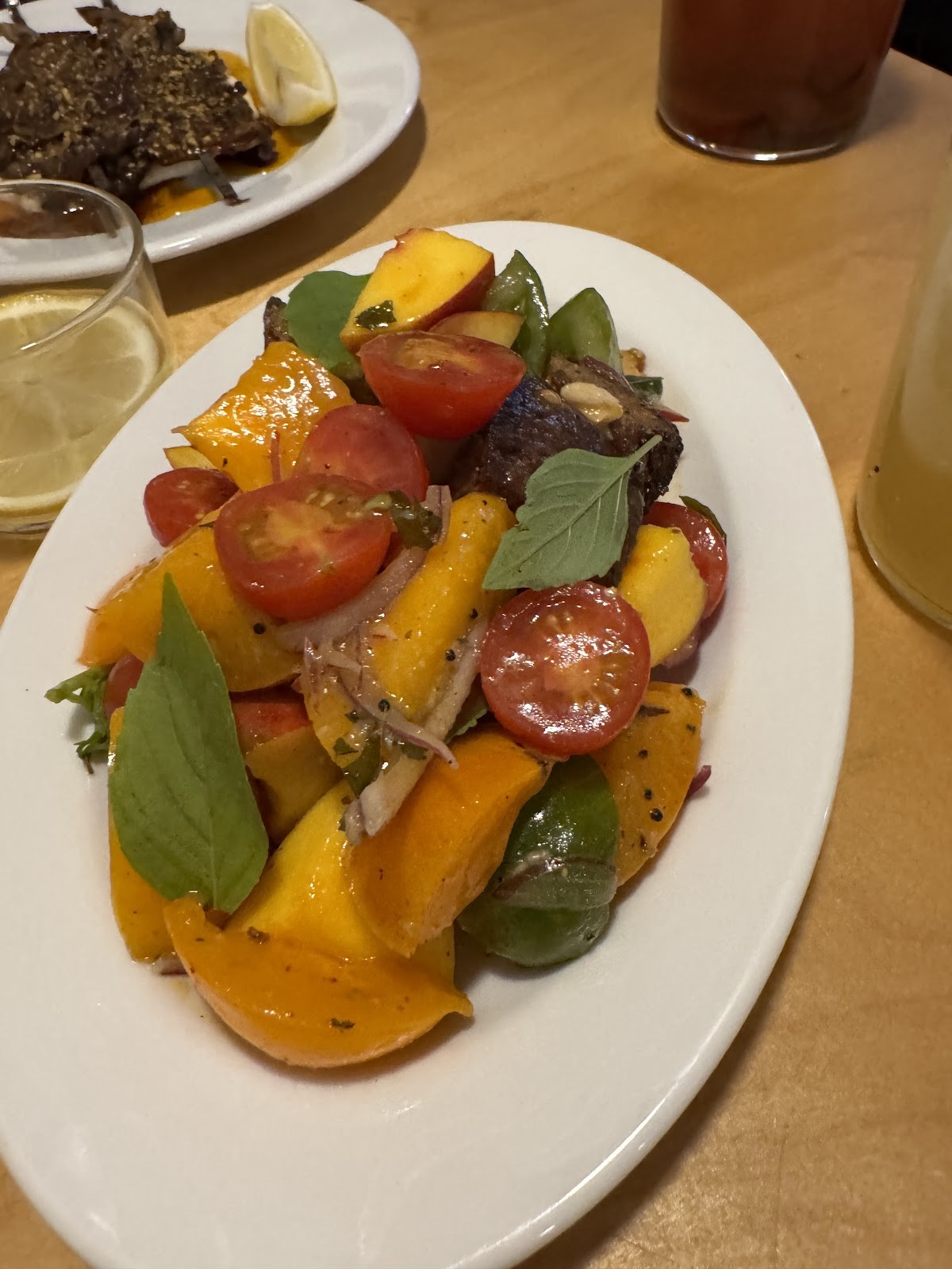 Peaches: food & drinks