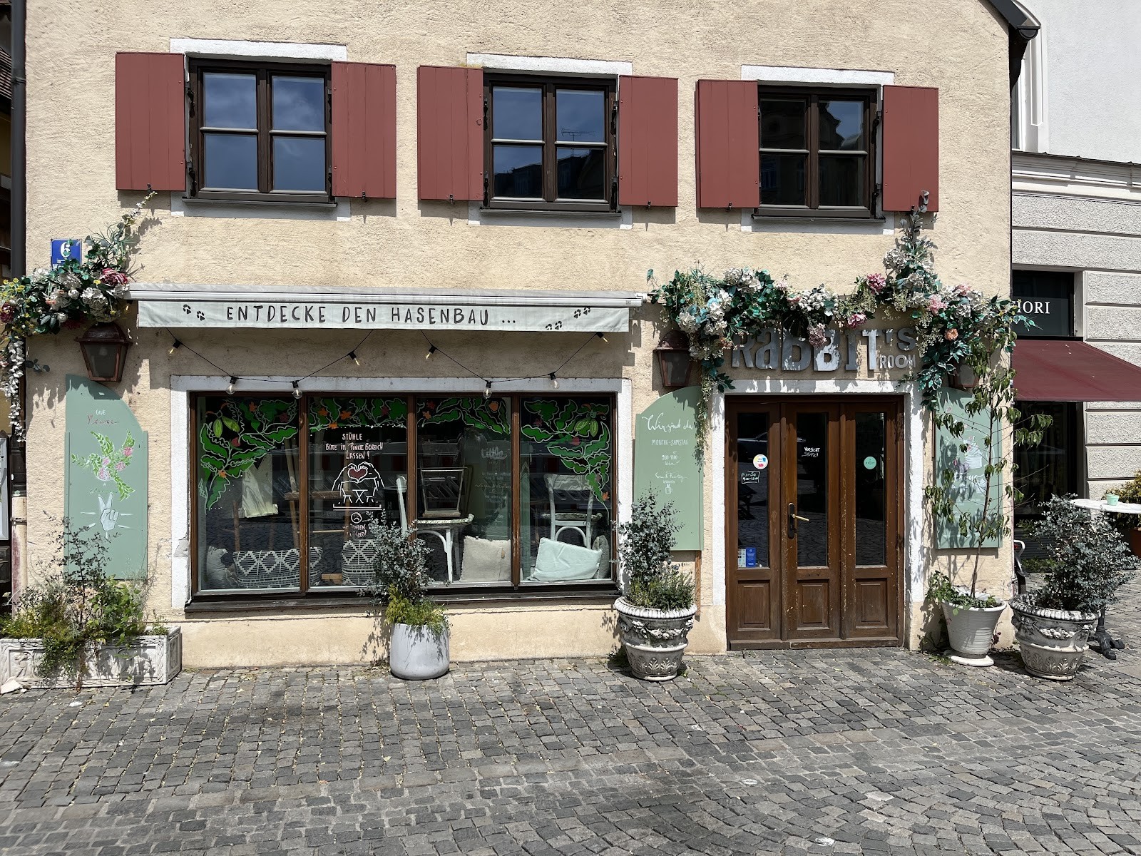 Little Rabbit's Room: the place