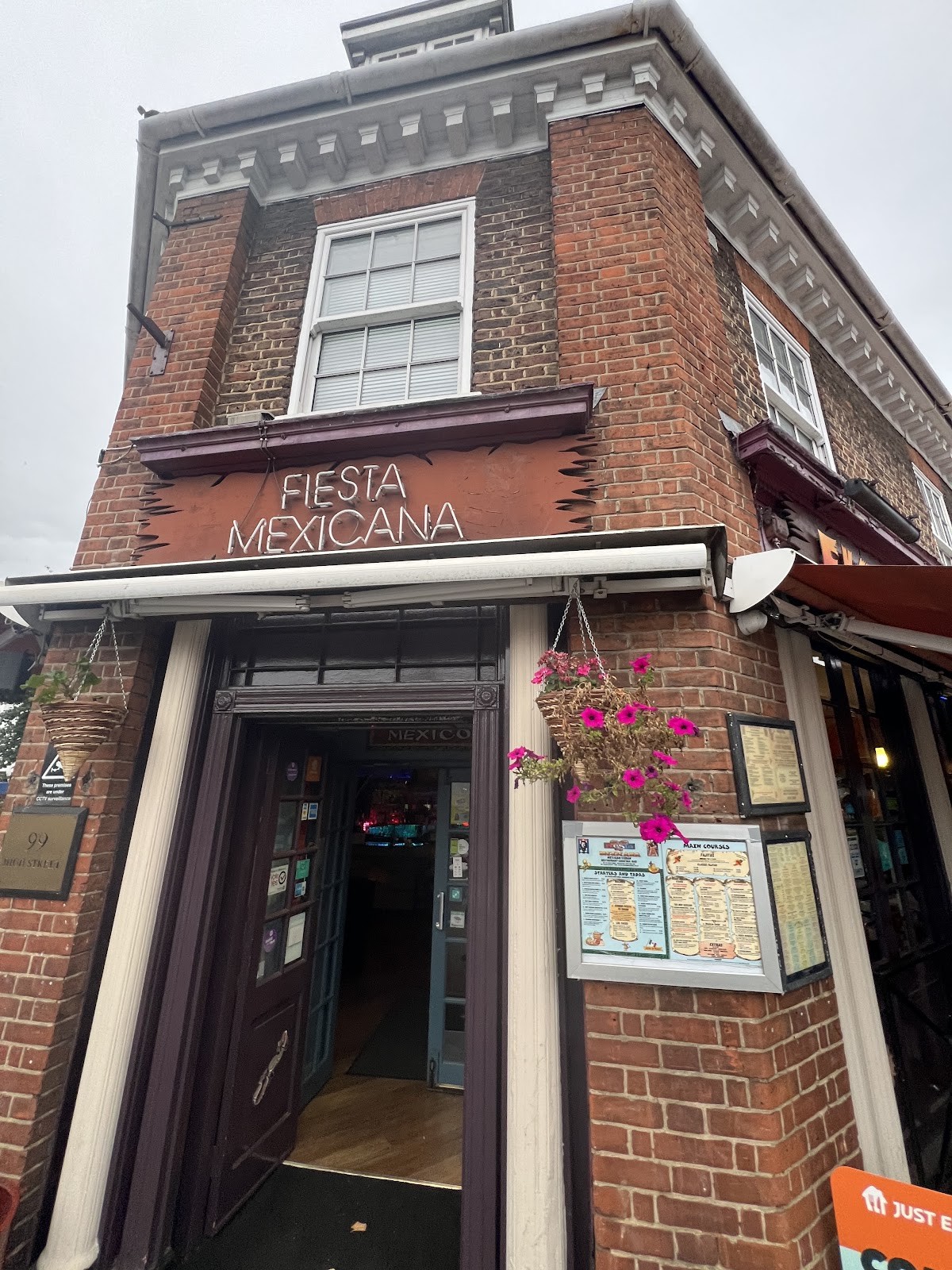 Fiesta Mexicana Restaurant: the place