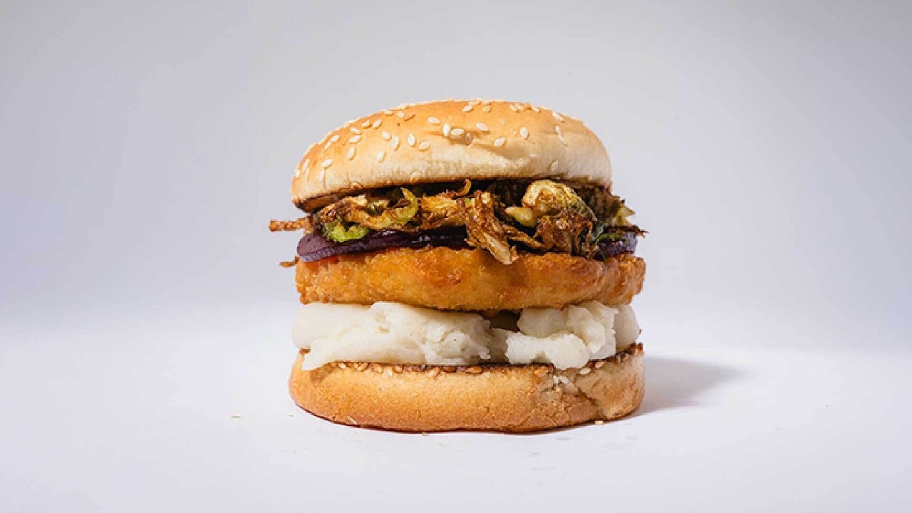 PLNT Burger: food & drinks