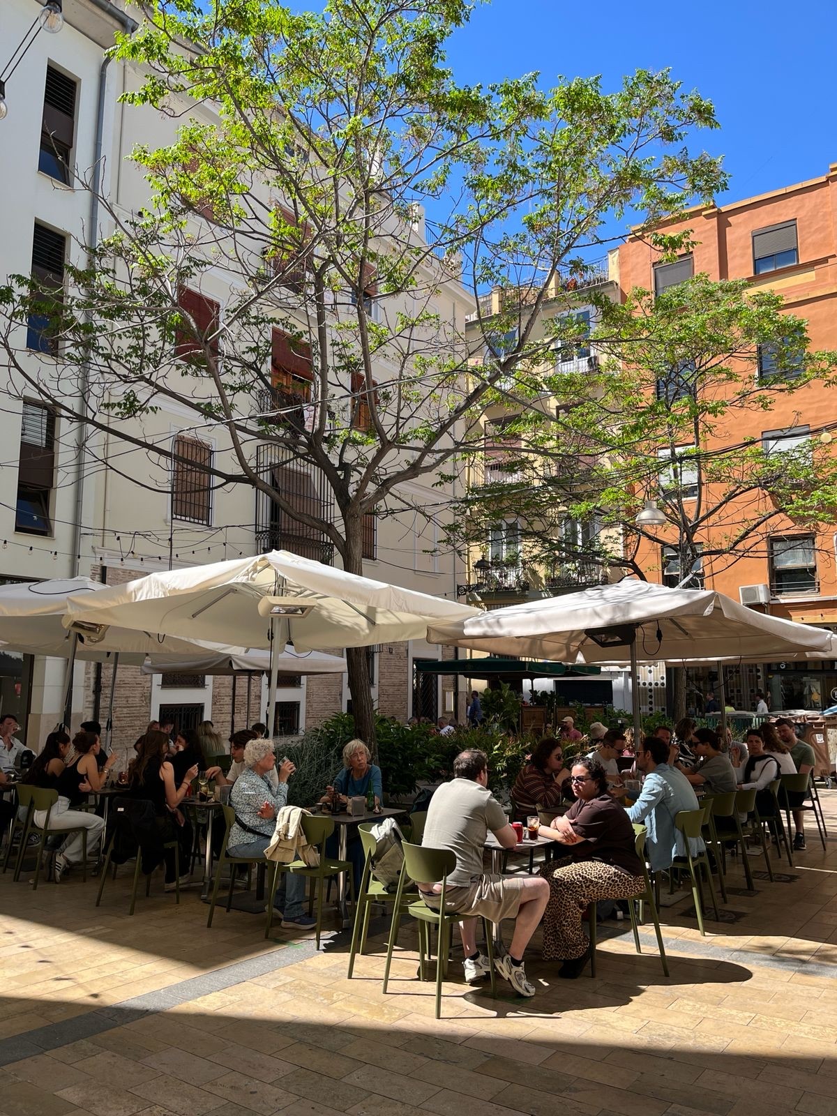 Bar & Kitchen: the place