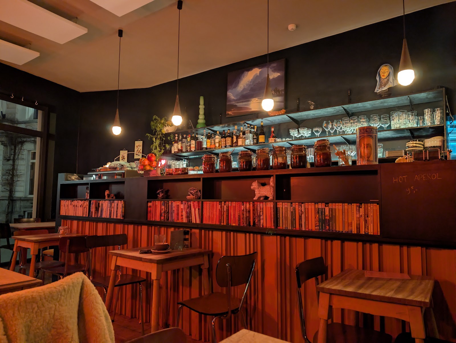 Den Hoek Af: the place