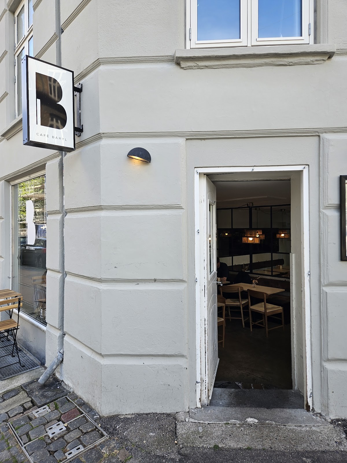 Baryl: the place