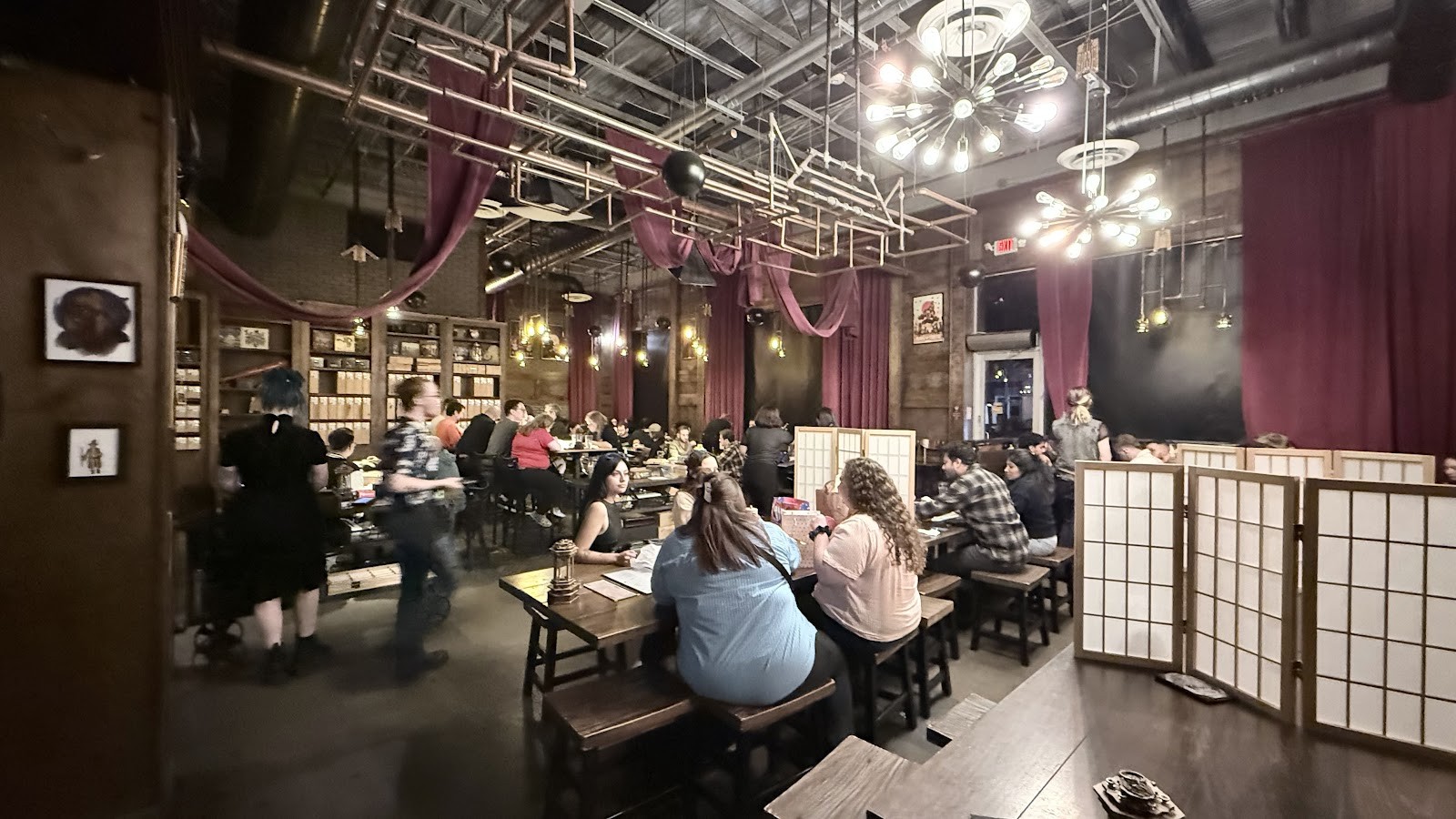 Vigilante Gastropub & Games: the place