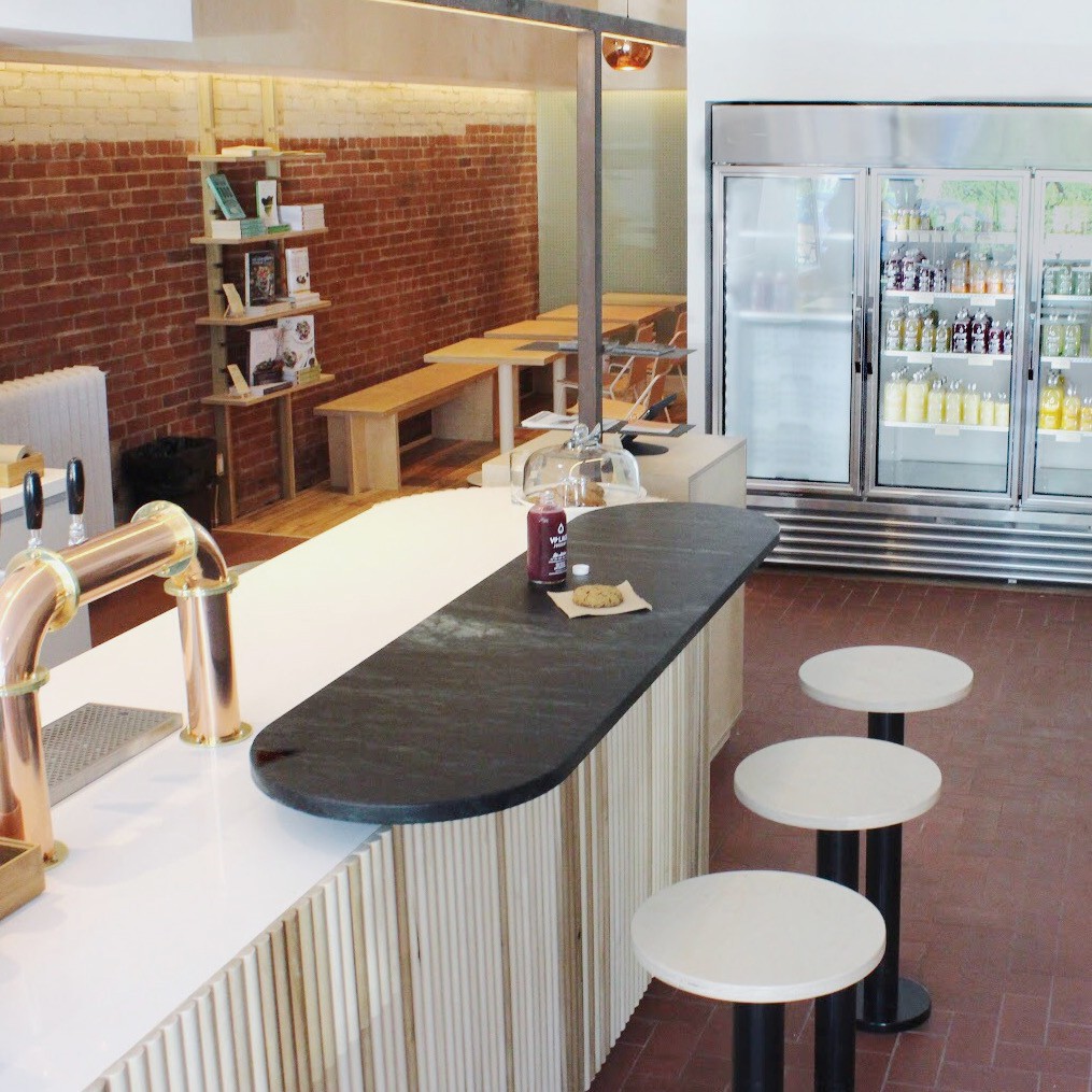 Village Juicery - Roncesvalles Ave: the place