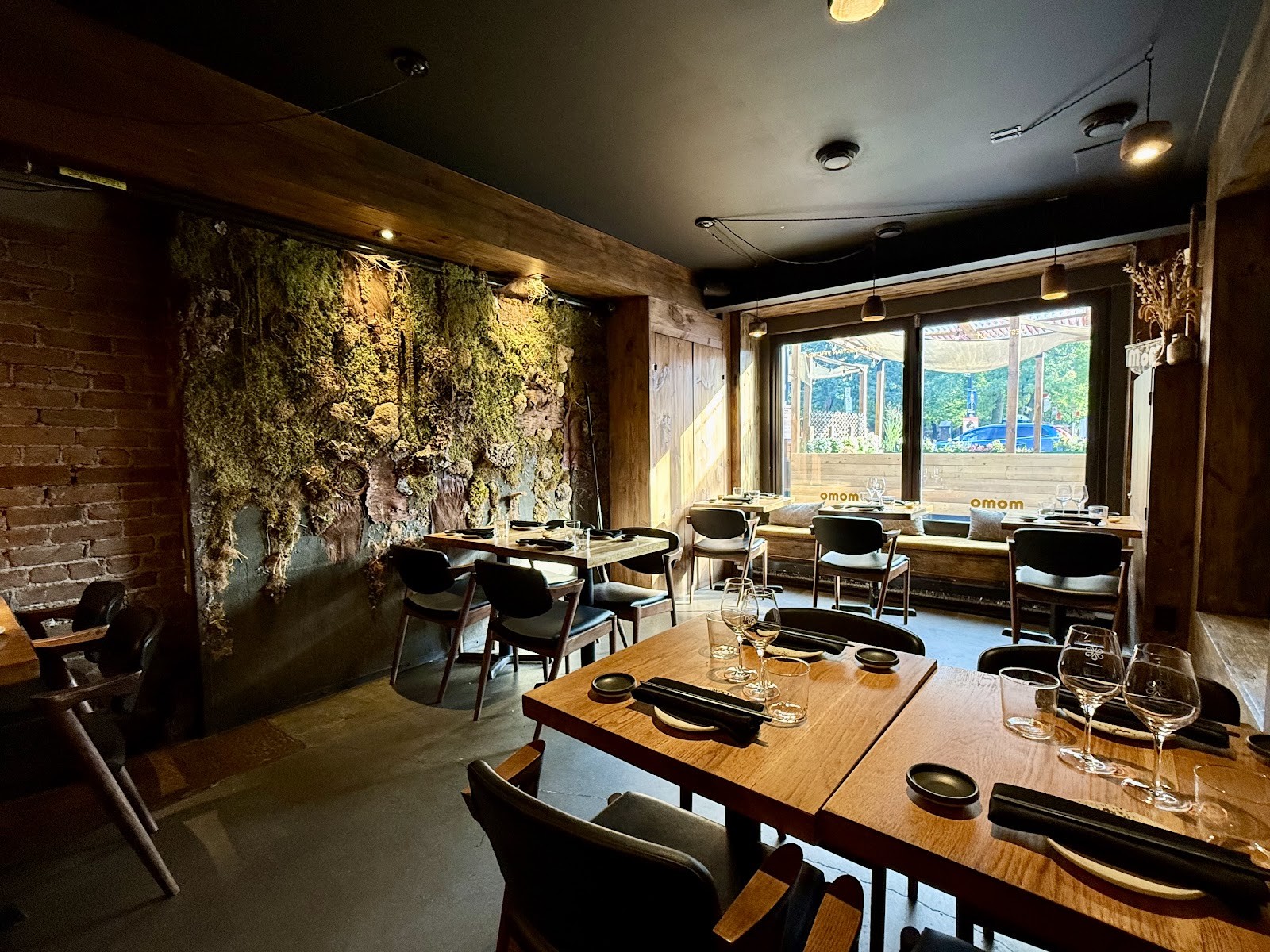 Momo par Christian Ventura: the place