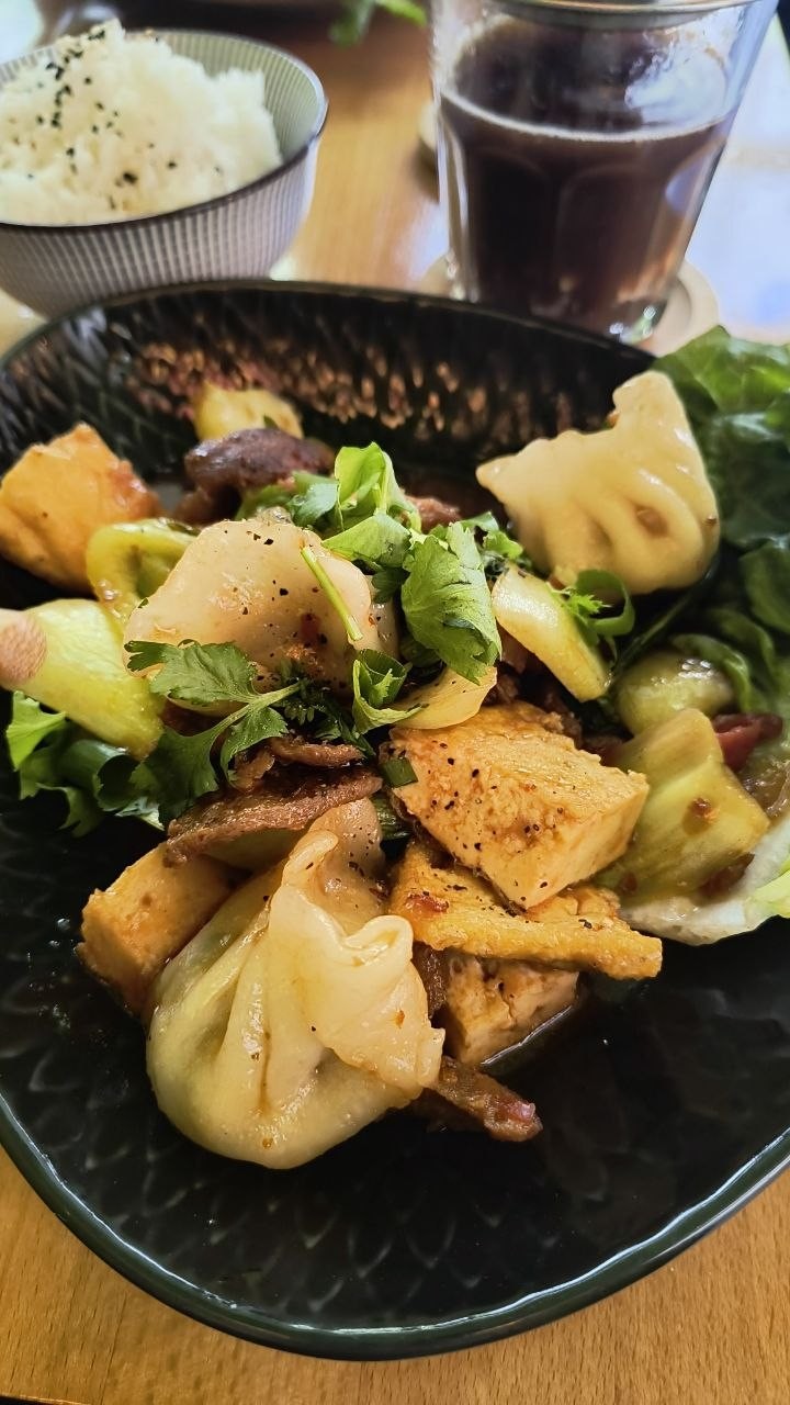 RAU & LA Vegan: food & drinks