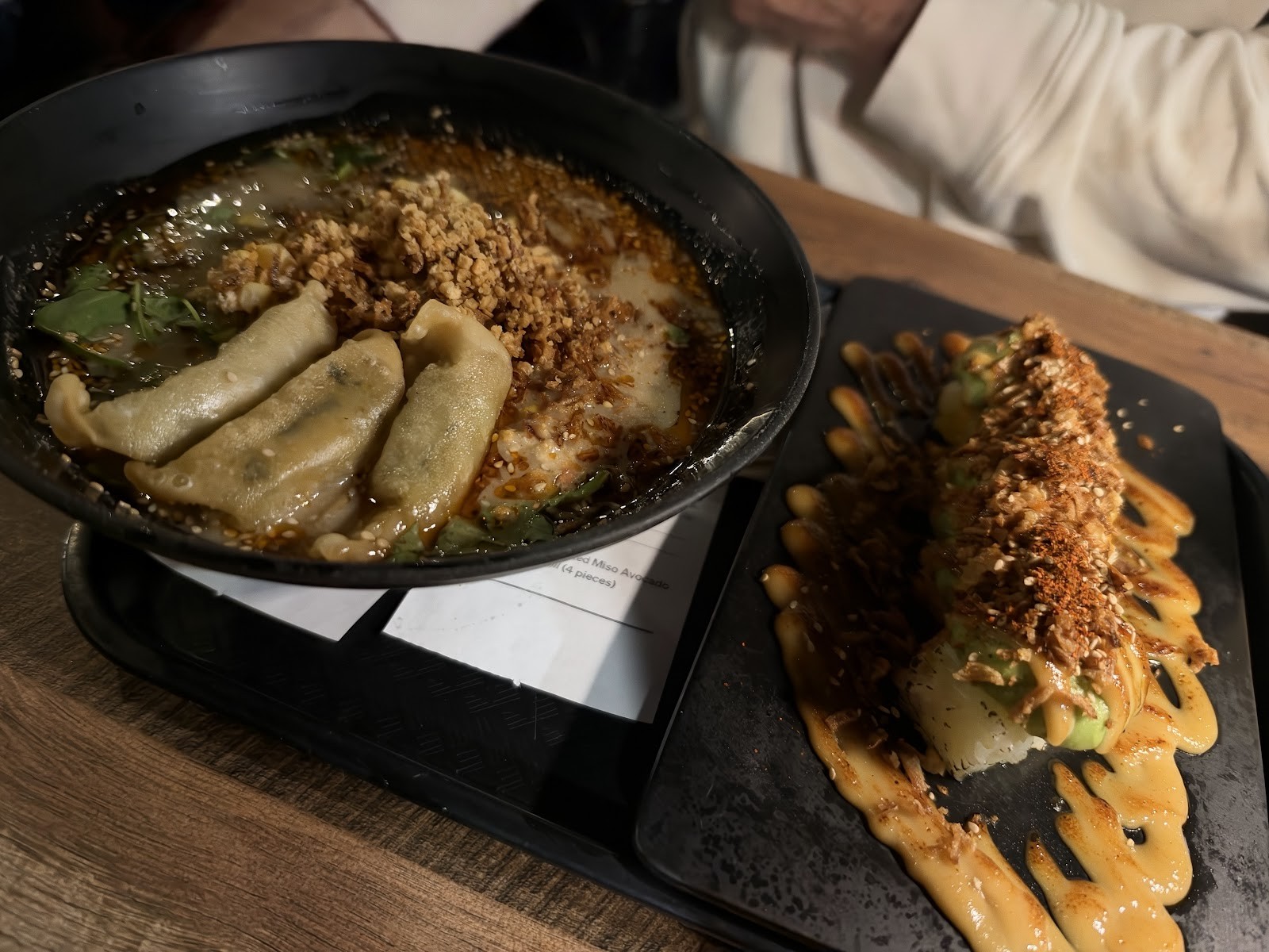 REDWHITE BONELESS RAMEN: food & drinks