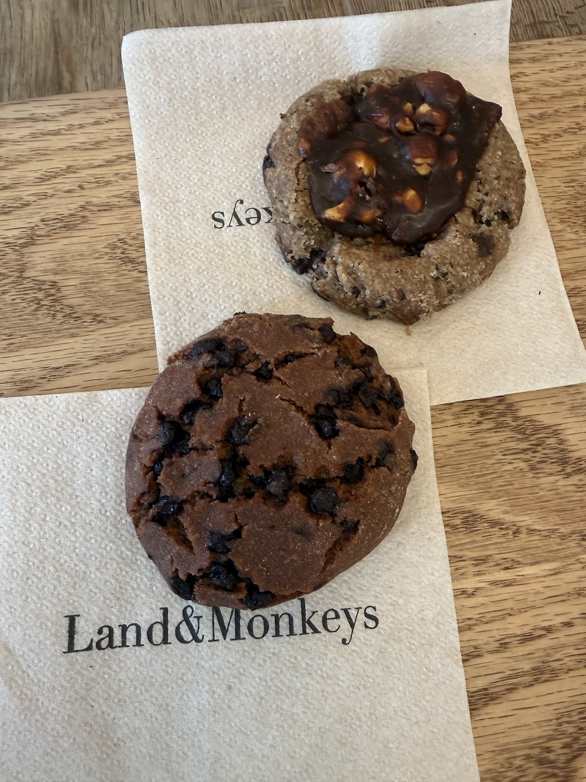 Land&Monkeys Grands Boulevards: food & drinks