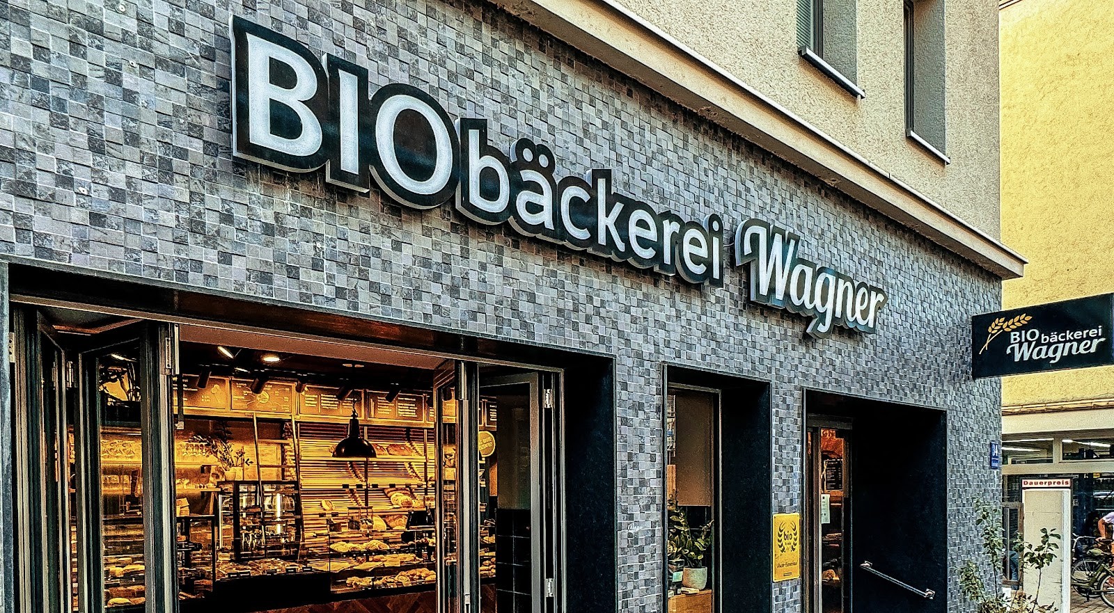 Biobäckerei Wagner: the place
