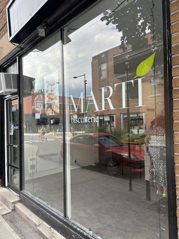 Martí Biscuiterie: photo