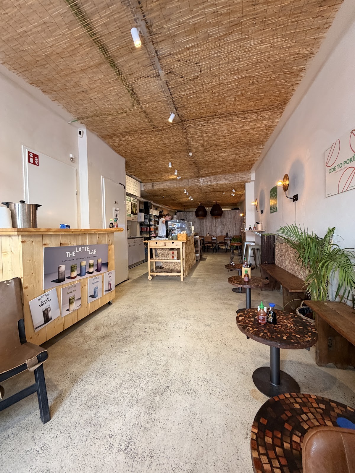 The Poké Lab - De Pijp: the place