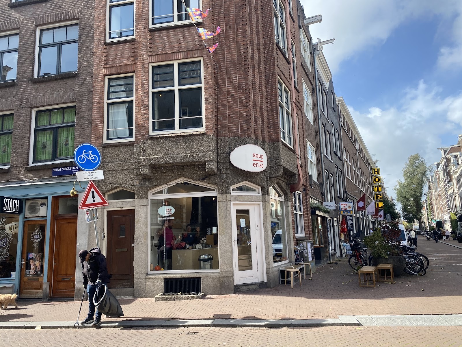 soupenzo - spiegel: the place