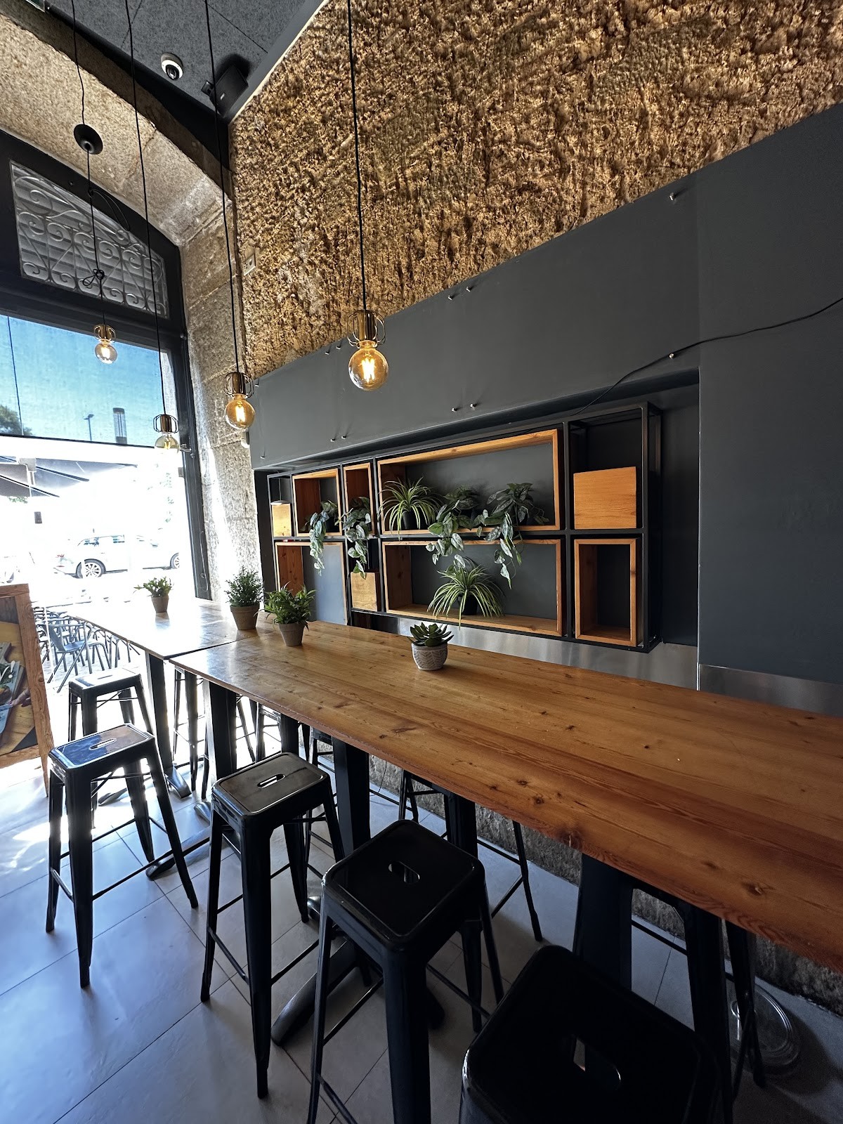 LOCAL Santos: the place