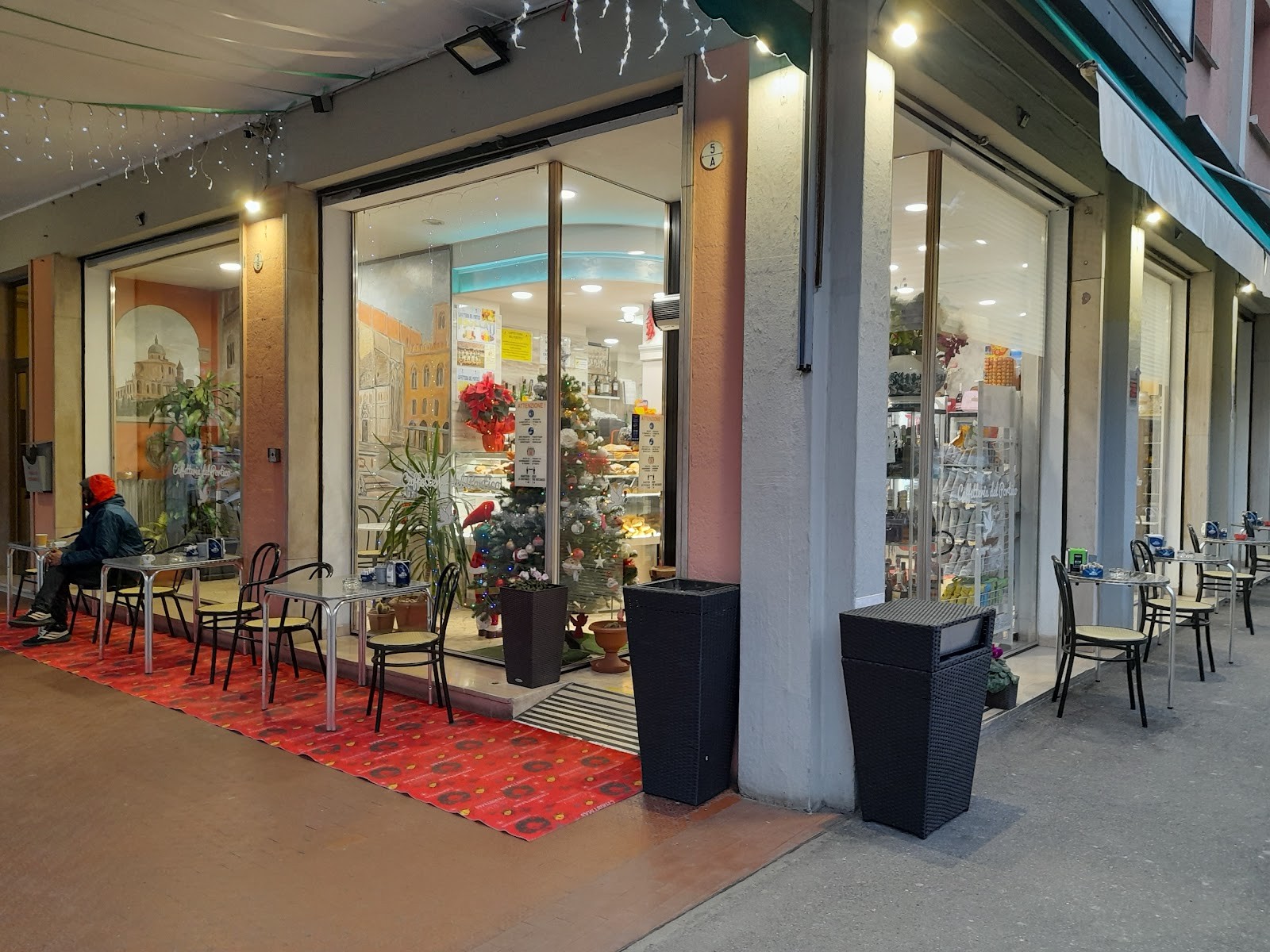 Caffetteria Del Portico: the place