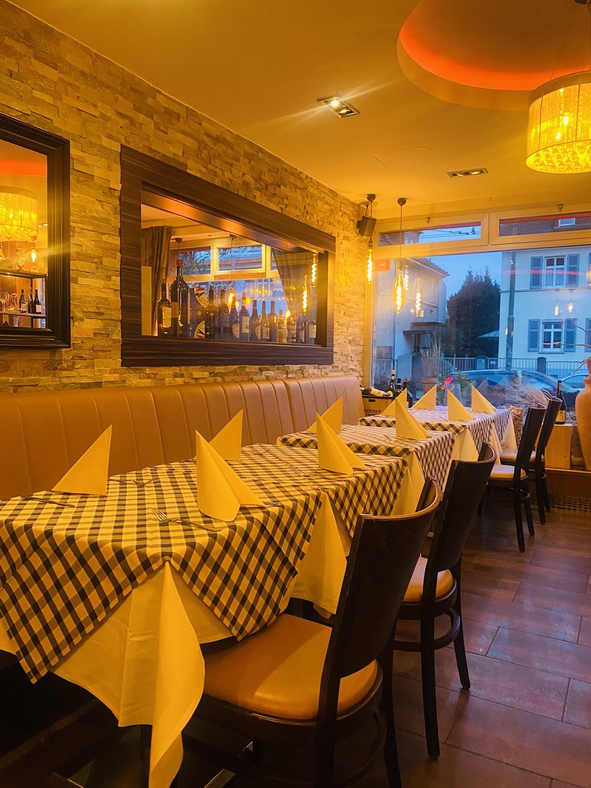 Trattoria Di Liberto: the place