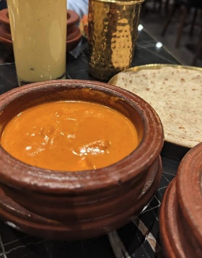 Puraan Indian Vegetarian and vegan Restaurant: food & drinks
