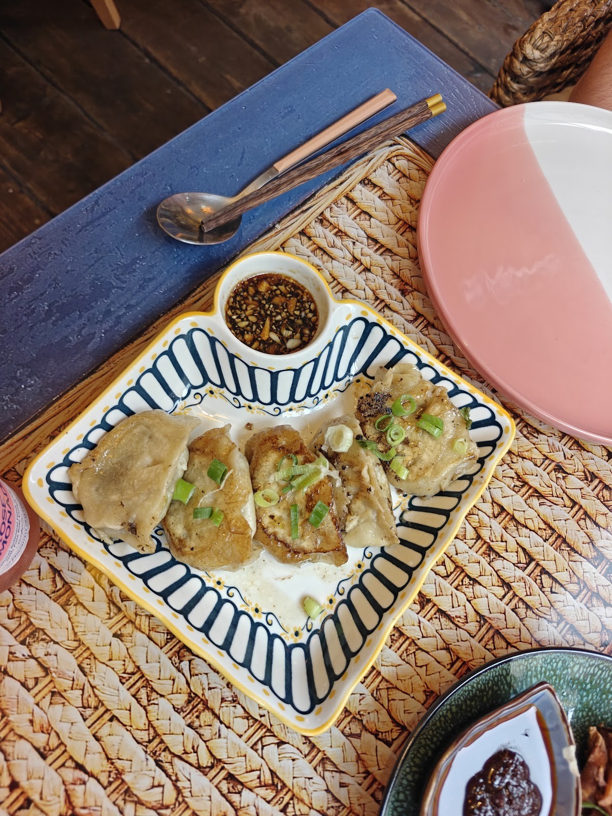 Suyuan: food & drinks