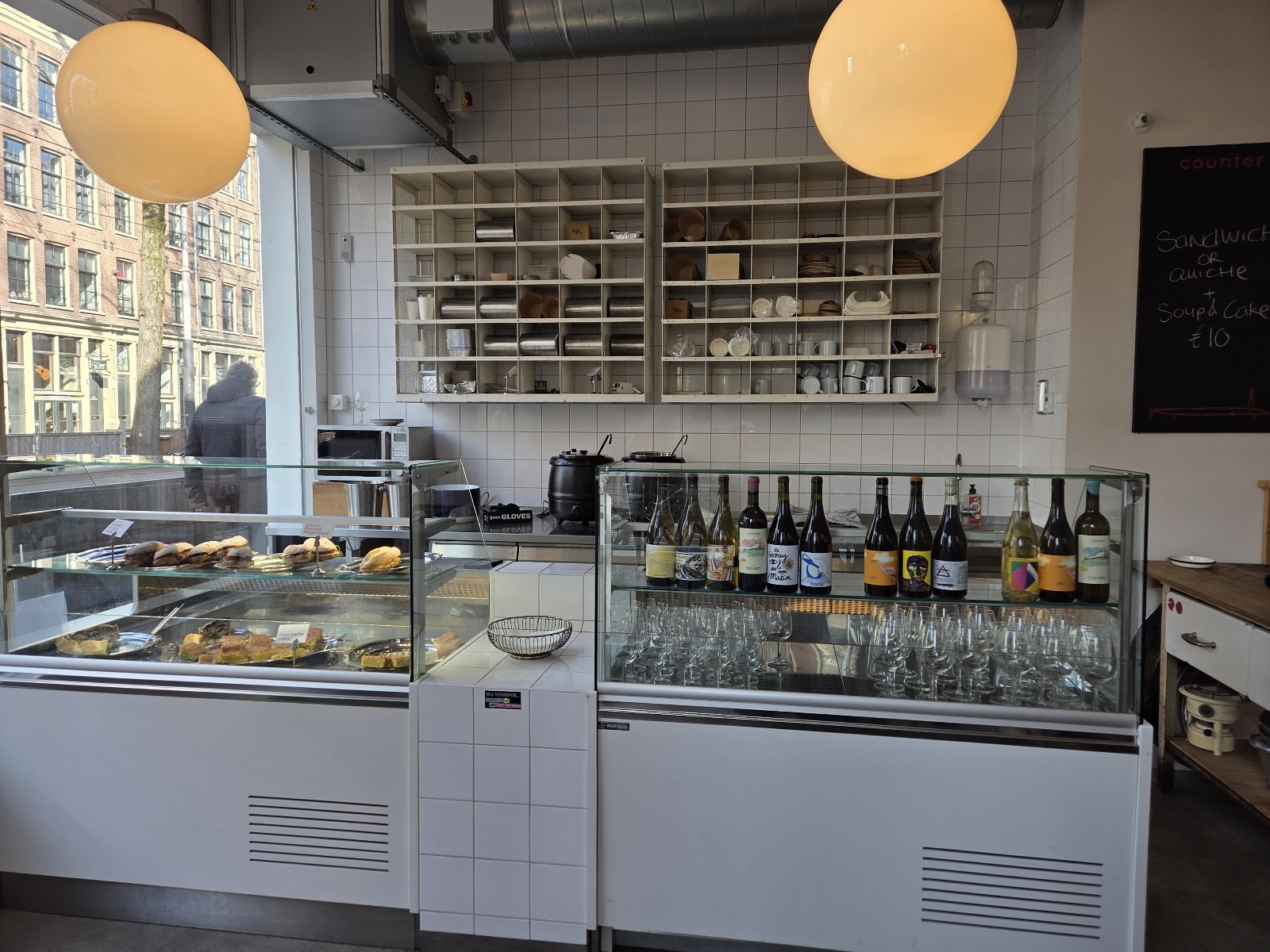 Counter: the place