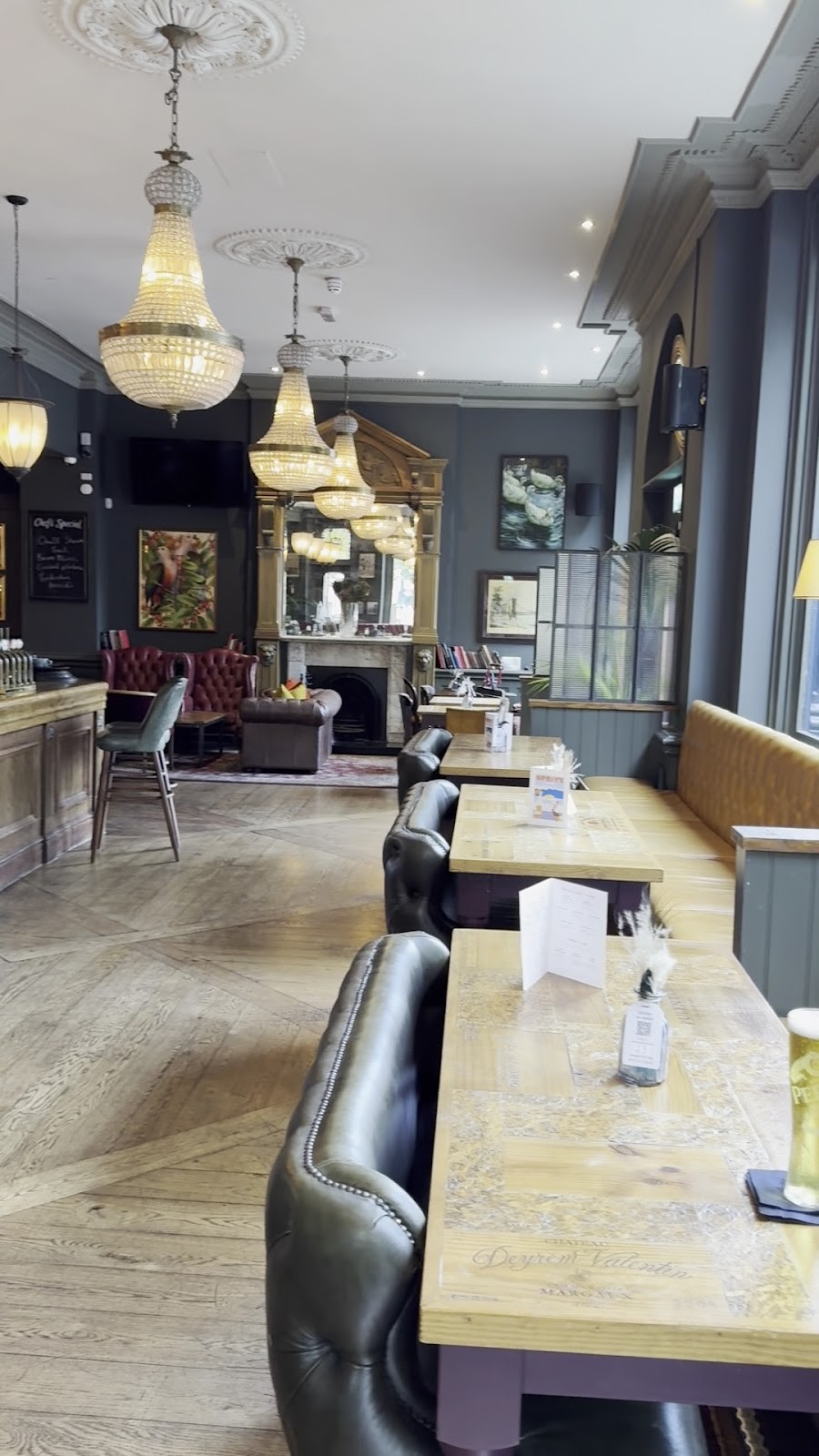 Brook Green Hotel Restaurant: the place