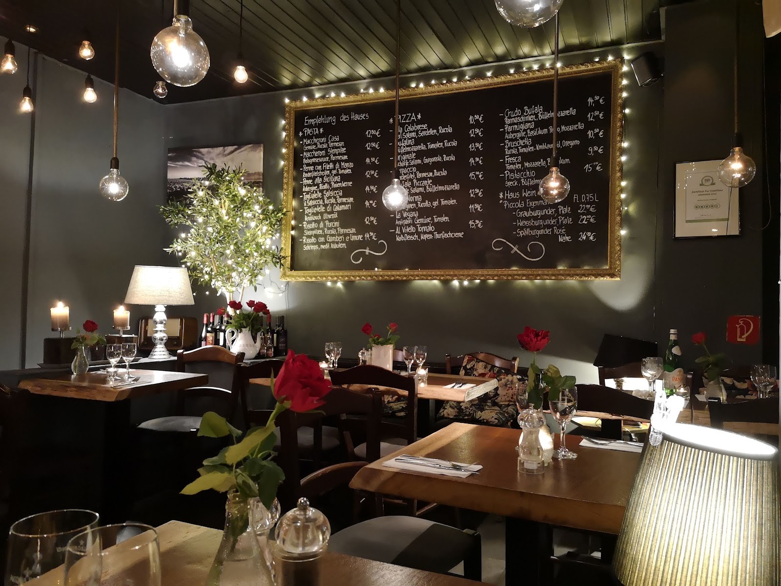 Pizzeria Piccola L'Originale: the place