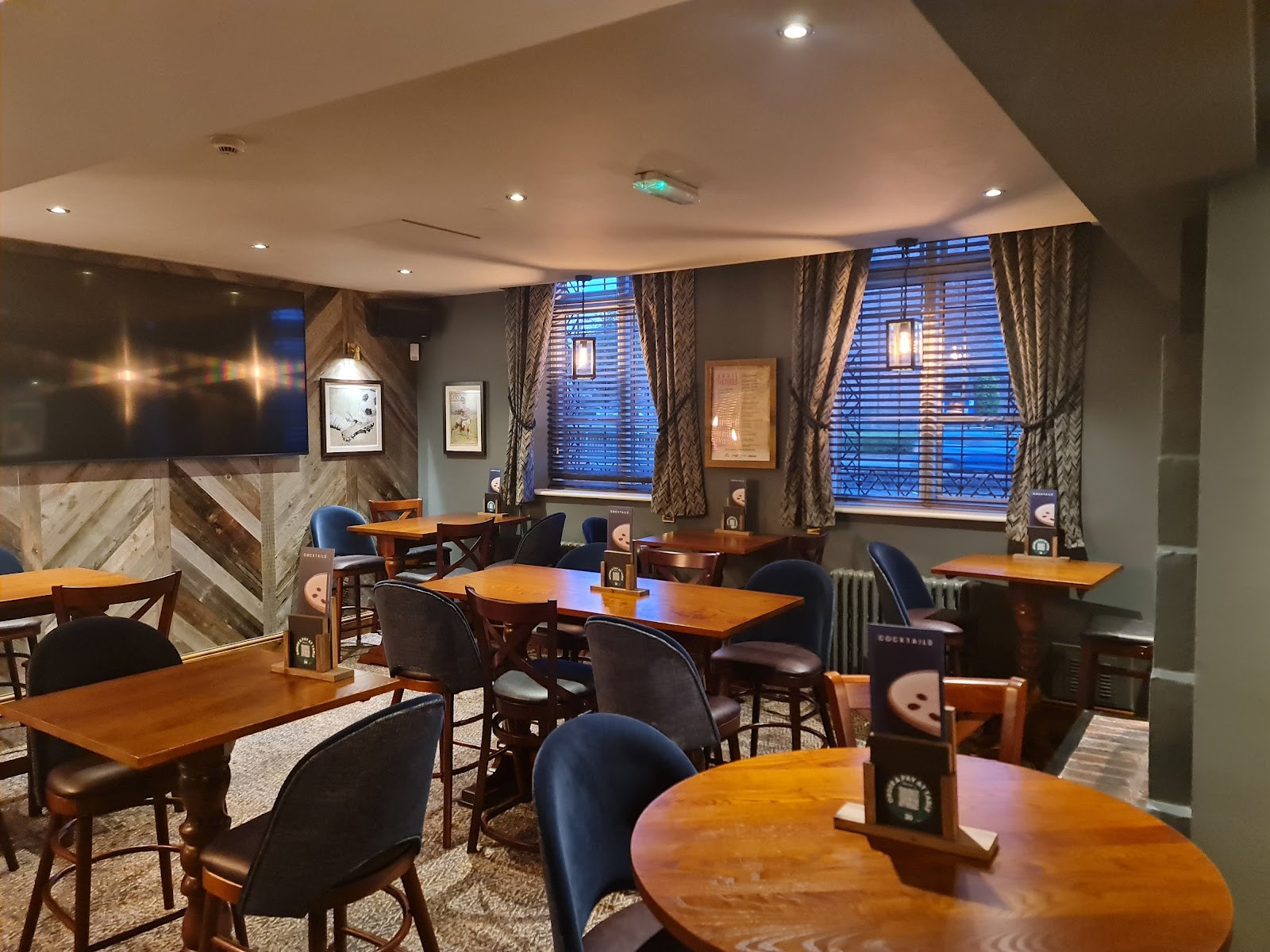 The Court Oak: the place