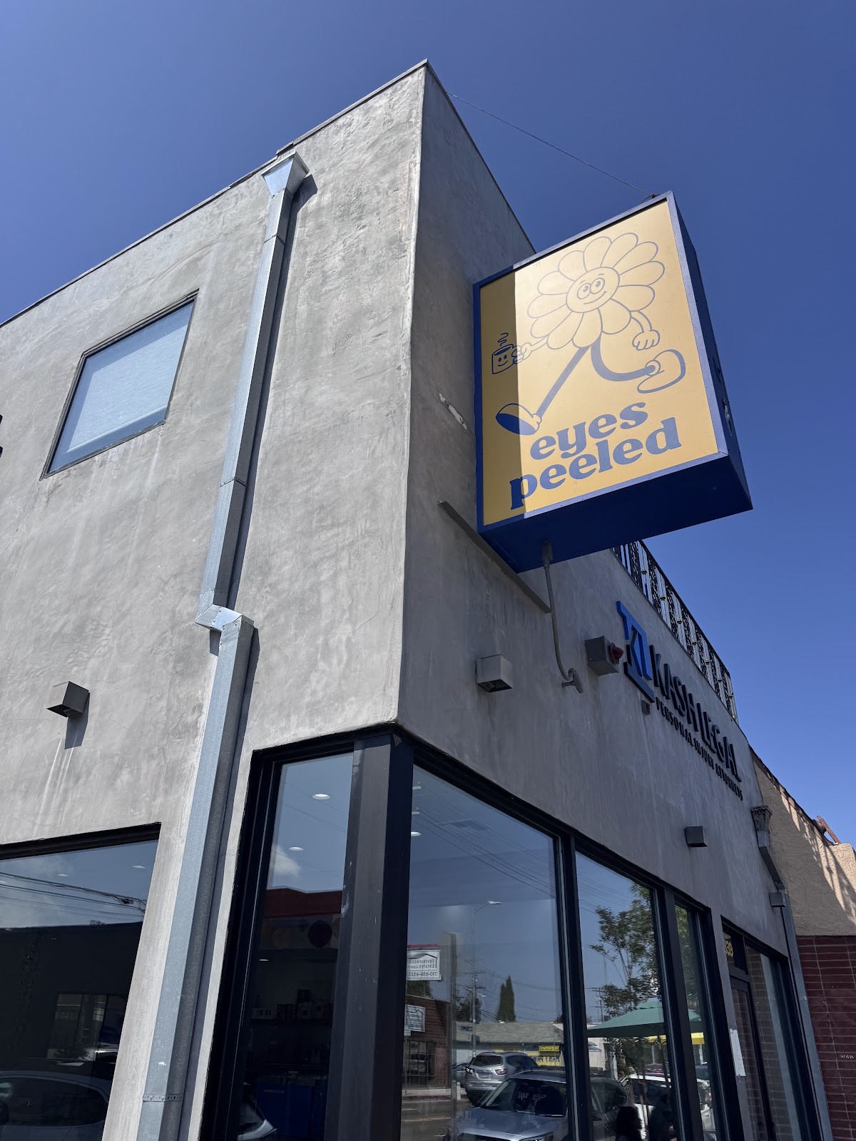 Eyes Peeled Coffee: the place