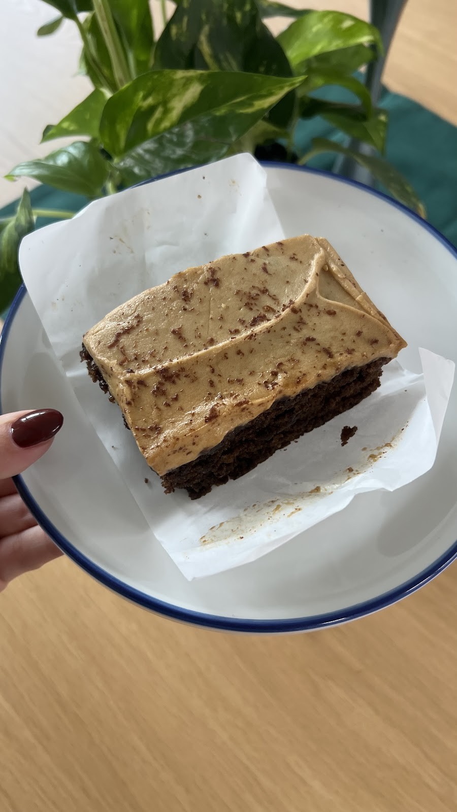 The Brutally Honest Bakery: food & drinks