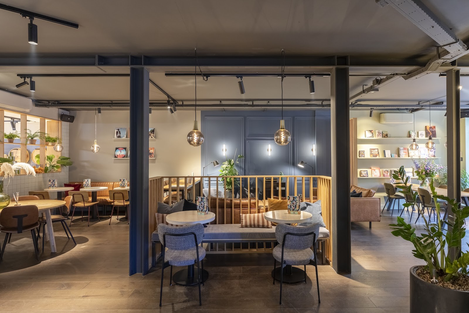 Anne&Max Den Haag Hoytema: the place