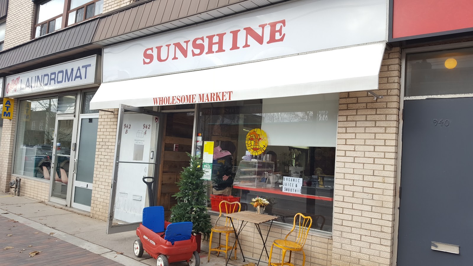 Sunshine Wholesome Market: the place
