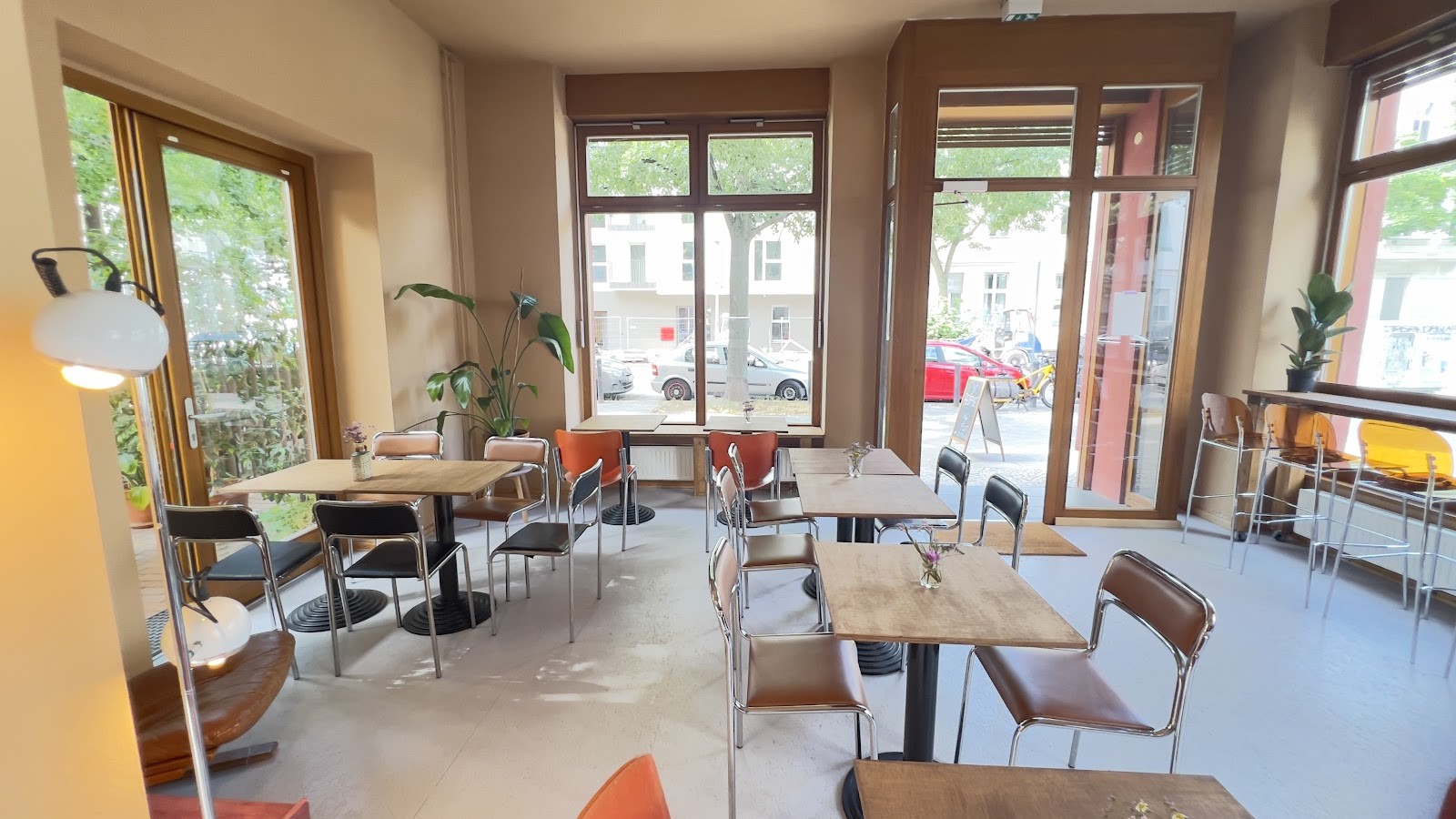 Café Flut: the place