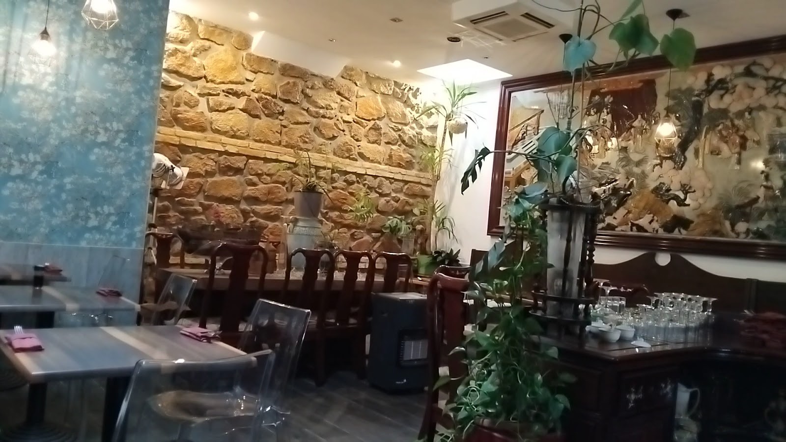 Bambu Chinese Brasserie: the place