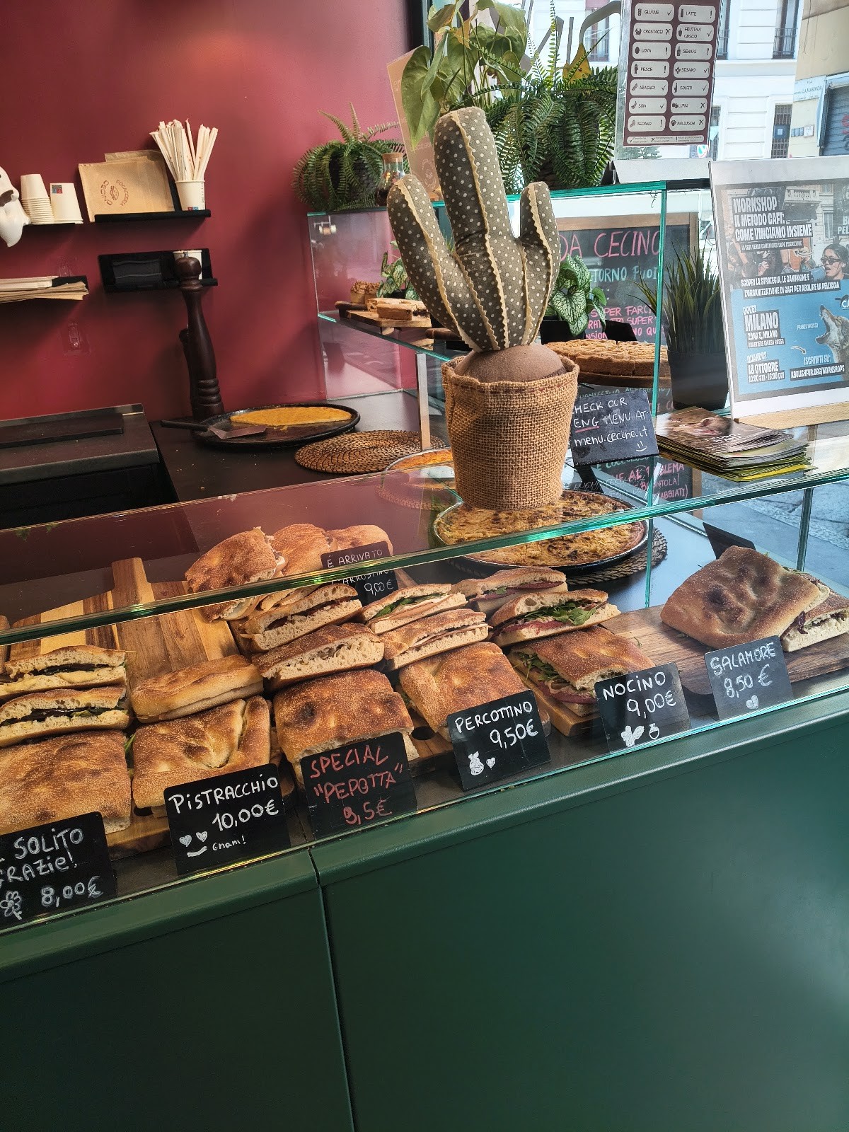 Focacceria Cecino: the place