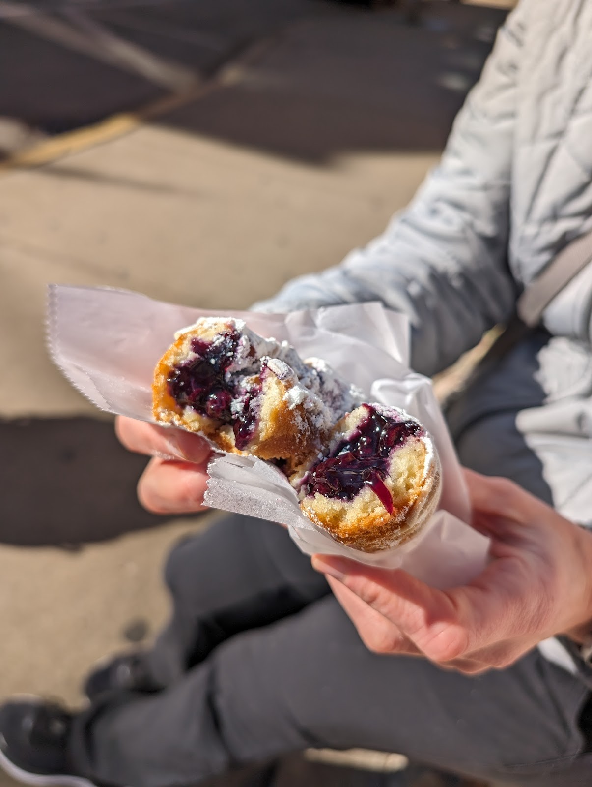 Beacon Doughnuts: food & drinks