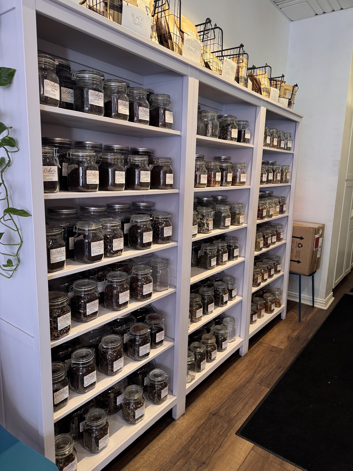 Babe's Tea Room: the place
