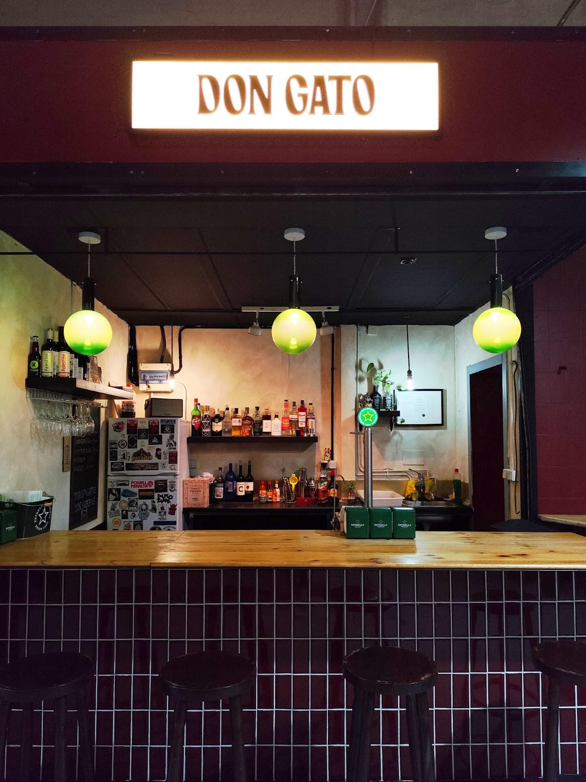 Don Gato Bar: the place
