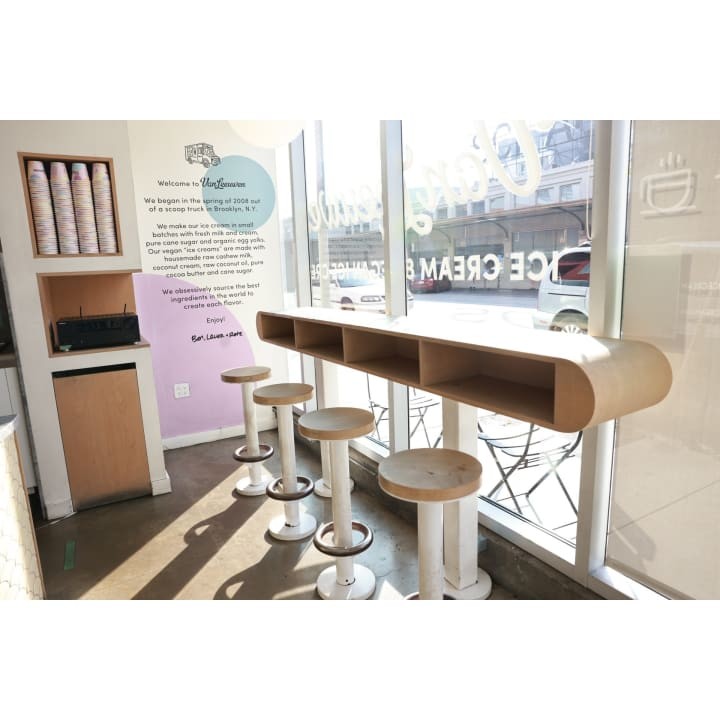 Van Leeuwen Ice Cream: the place